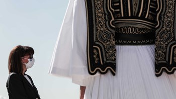 Σακελλαροπούλου: Να μην ξαναδούμε ποτέ υποστηρικτές του ναζισμού