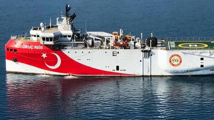 “Ναρκοθετεί” τον διάλογο η Άγκυρα με το Ορούτς Ρέις – Η οργή της Αθήνας και οι προκλητικές δηλώσεις των Τούρκων