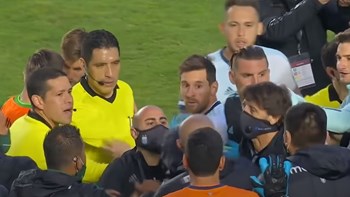 Εκτός ελέγχου ο Μέσι: “Έλουσε” με… γαλλικά αντίπαλο – ΒΙΝΤΕΟ