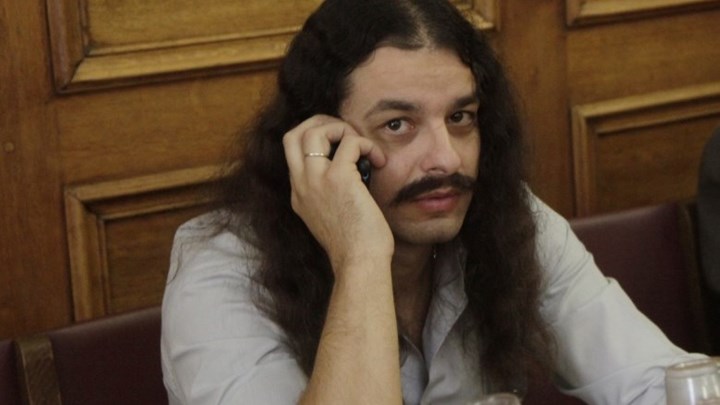 Δίκη Χρυσής Αυγής: Τα πρόβατα και η διατροφή των 1.500 ευρώ – Τι κατέθεσε ο πατέρας του Μπαρμπαρούση