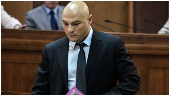 Δίκη Χρυσής Αυγής-Γερμενής: “Δουλεύω για τον Λαγό με μισθό 525 ευρώ” – Ζήτησε έκτιση ποινής με “βραχιολάκι”