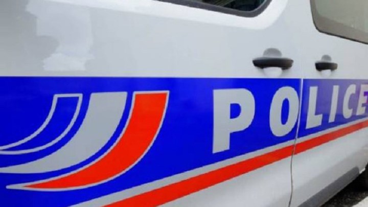 Παρίσι: Καθηγητής ο άνδρας που αποκεφάλισαν – Είχε δείξει στους μαθητές σκίτσα του Μωάμεθ από το Σαρλί Εμπντό