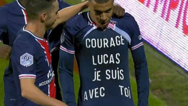 Παρί Σεν Ζερμέν: Η συγκινητική αφιέρωση του Εμπαπέ σε 8χρονο παιδί που πάσχει από καρκίνο – ΒΙΝΤΕΟ