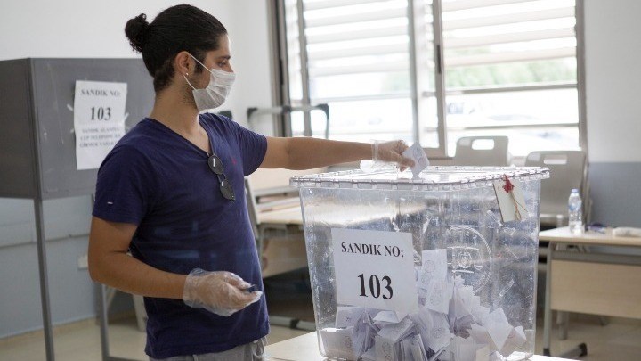 Κύπρος: Προβάδισμα Τατάρ στον δεύτερο γύρο των “εκλογών” στα Κατεχόμενα