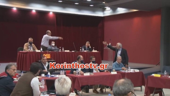 Άγριος καβγάς ανάμεσα σε Παναγιώτη Νίκα και Πέτρο Τατούλη – “Μου προκαλείς το γέλιο με όσα έχεις κάνει έντεκα χρόνια” – ΒΙΝΤΕΟ