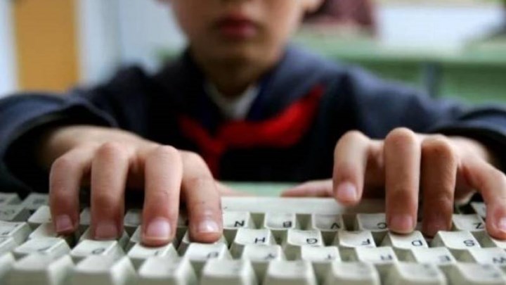 Γιατί να ενθαρρύνετε τα παιδιά να γράφουν με το χέρι αντί για το πληκτρολόγιο
