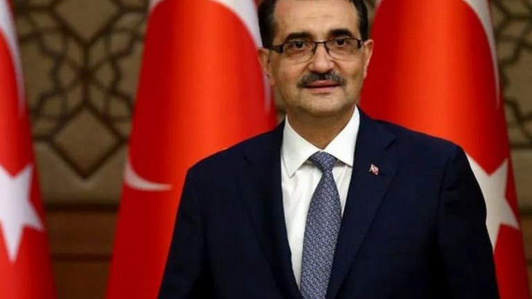 Νέα τουρκική πρόκληση – Ντονμέζ: Θα στείλουμε γεωτρύπανο αν βρούμε αέριο απέναντι από το Καστελλόριζο