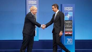 Τηλεφωνική επικοινωνία Μητσοτάκη – Τζόνσον: Brexit και Κυπριακό στο επίκεντρο