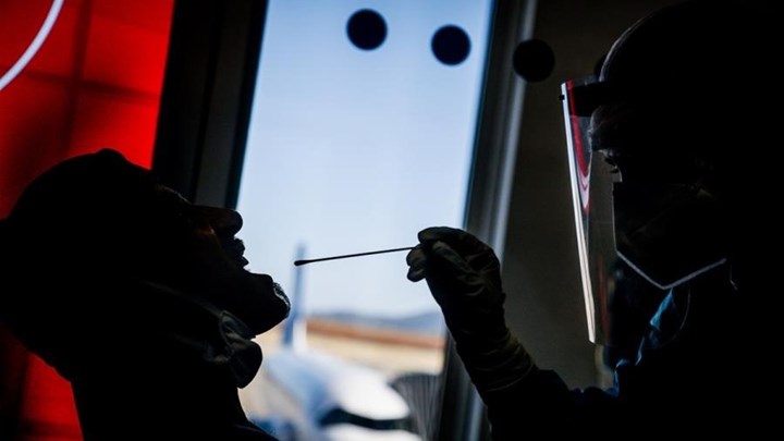 Κορονοϊός: Στο τραπέζι η νυχτερινή καραντίνα – Τι θα κρίνει την ενεργοποίηση του μέτρου