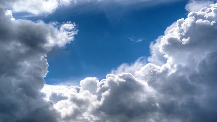 Καιρός: Τοπικές βροχές και καταιγίδες σήμερα – Αναλυτικά η πρόγνωση