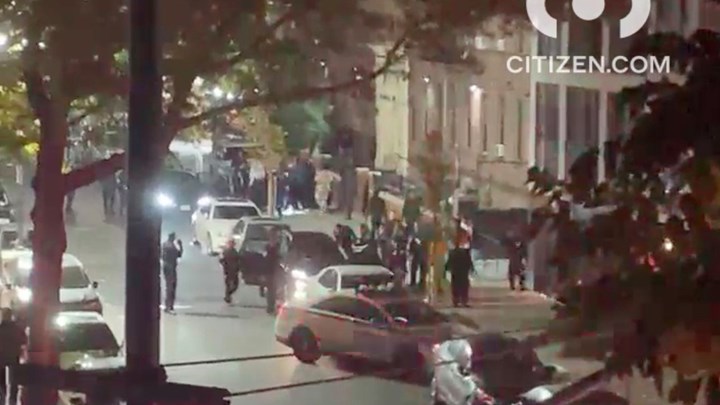 Πανικός στο Μπρούκλιν: Τέσσερις τραυματίες έπειτα από πυροβολισμούς