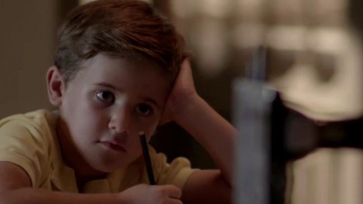 Άγριες Μέλισσες: Ο μπόμπιρας έκλεψε τις εντυπώσεις – Το Twitter αποθεώνει τον μικρό Σέργιο