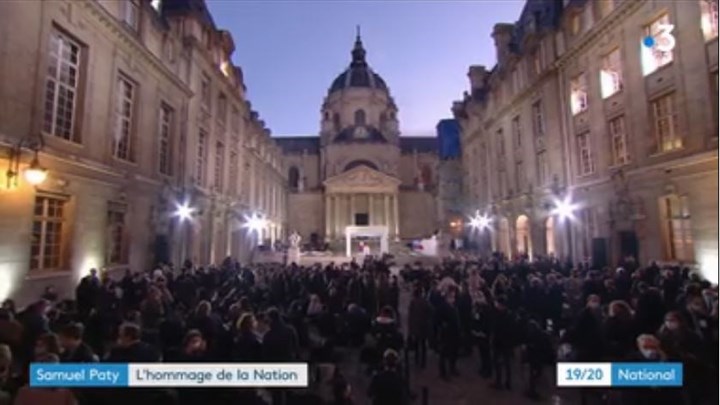 Γαλλία: Συγκλονιστική τελετή στη μνήμη του καθηγητή που αποκεφάλισε ο τζιχαντιστής