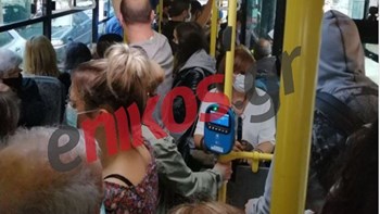 Κορονοϊός: Τα στοιχεία που παρουσίασε ο Πέτσας για ΜΜΜ και σχολεία