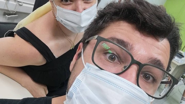 φλΕΡΤ: Θετικός στον κορονοϊό ο Λάμπρος Κωνσταντάρας – Τι συμπτώματα έχει – ΒΙΝΤΕΟ