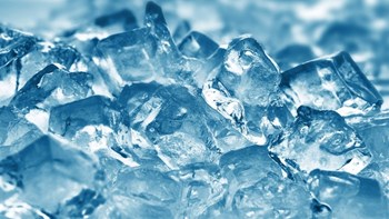Προσοχή από τον ΕΦΕΤ: Ανακαλείται συσκευασμένος πάγος – Τι διαπιστώθηκε σε δειγματοληψία