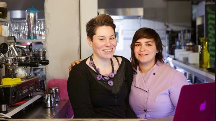 MasterChef: Η Ντέμη αποκάλυψε ότι βρίσκεται σε διάσταση με τη σύζυγό της – ΒΙΝΤΕΟ