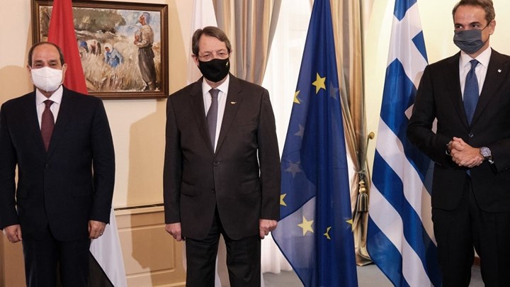 Αλ Σίσι προς Αθήνα-Λευκωσία: Προσέξτε την τρομοκρατία – Προειδοποίηση για παιχνίδια της Άγκυρας με τους ισλαμιστές