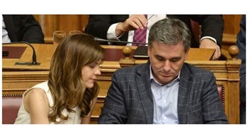 Αχτσιόγλου και Τσακαλώτος: Καμία απόσταση και κανένας αστερίσκος δεν υπάρχει στον ΣΥΡΙΖΑ