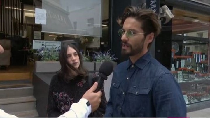 Γιώργος Καράβας: Η αντίδραση της συζύγου του στις γυμνές φωτογραφίες που του στέλνουν – ΒΙΝΤΕΟ