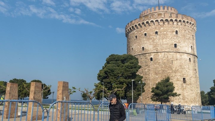 Θεσσαλονίκη: Δεκαπλασιάστηκε μέσα σε μία εβδομάδα η συγκέντρωση του κορονοϊού στα λύματα