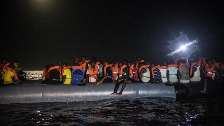Τραγωδία στη Σενεγάλη: Τουλάχιστον 140 νεκροί σε ναυάγιο σκάφους με μετανάστες