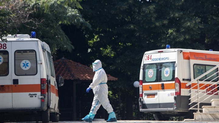 Κορονοϊός: Ανησυχία στη Λάρισα για κρούσματα σε δύο ιδιωτικές κλινικές