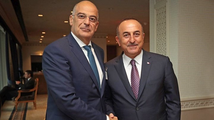 Ισχυρός σεισμός ανοιχτά της Σάμου: Επικοινωνία Δένδια – Τσαβούσογλου