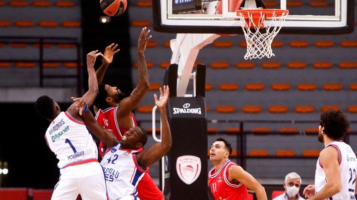 Ολυμπιακός-Αναντολού Εφές 38-44 (ΗΜ.)