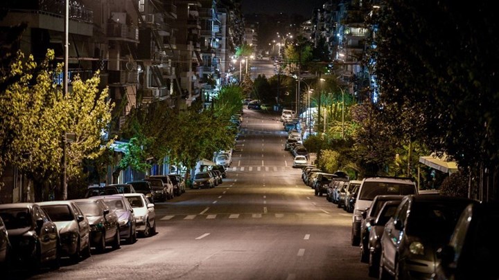 Πέτσας για lockdown: Στο τραπέζι η απαγόρευση κυκλοφορίας από τις 9 το βράδυ – BINTEO