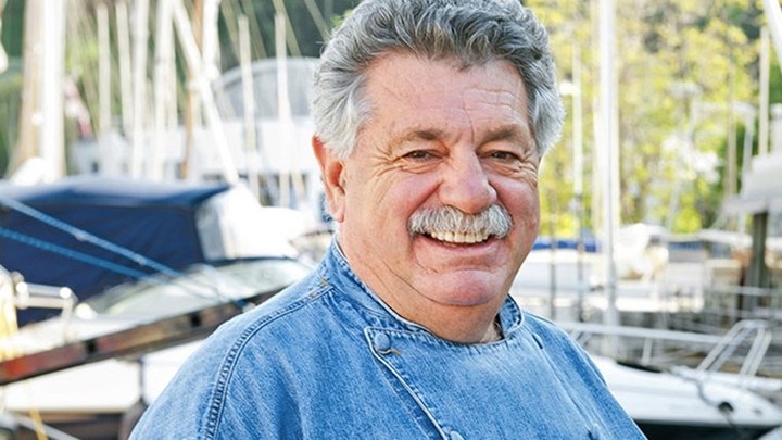 Εστίαση: Πλήγμα το lockdown, αγωνία για την επόμενη ημέρα – Τι λέει στο enikos.gr ο Λευτέρης Λαζάρου