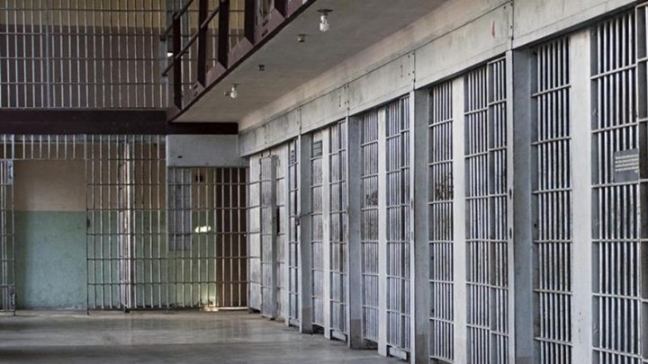 Νέες έρευνες στις φυλακές Ναυπλίου, Κορυδαλλού και Δομοκού – Τι εντοπίστηκε