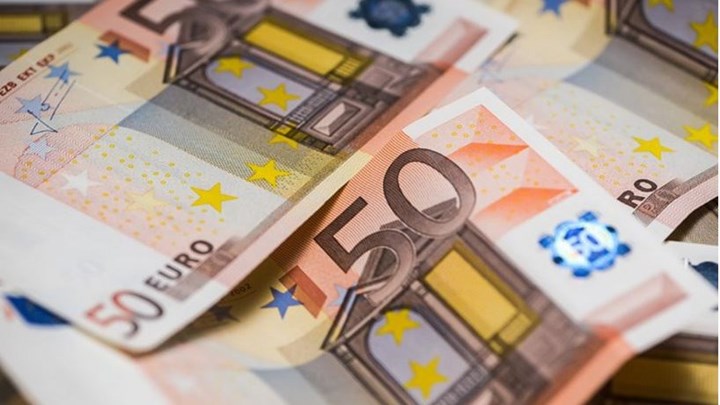 Εφάπαξ επίδομα σε 100.000 δικηγόρους, μηχανικούς και οικονομολόγους – Οι όροι και οι προϋποθέσεις