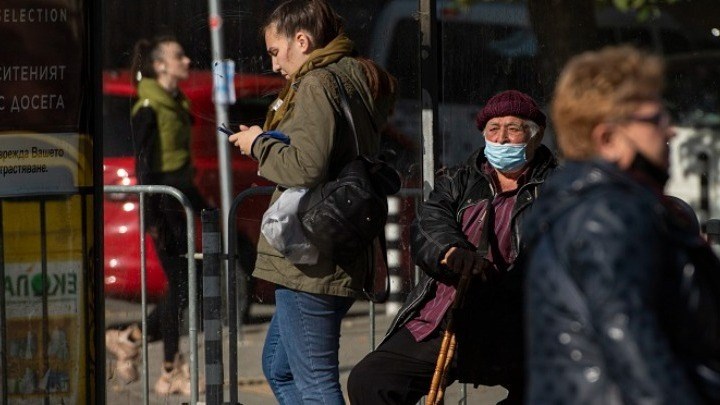 Κορονοϊός-Βουλγαρία: Η αστυνομία θα αναλάβει τη μεταφορά ασθενών σε νοσοκομεία, γιατί δεν επαρκούν τα ασθενοφόρα