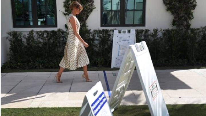 Εκλογές ΗΠΑ: Η Μελάνια ψήφισε χωρίς να φοράει μάσκα – ΒΙΝΤΕΟ