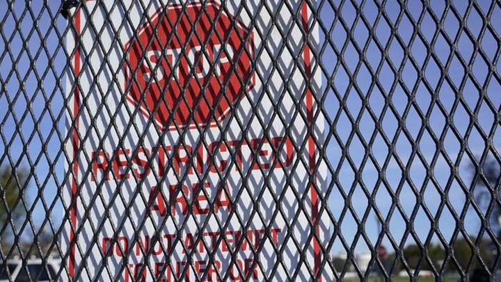 Εκλογές ΗΠΑ: Φράχτης στήθηκε γύρω από τον Λευκό Οίκο υπό το φόβο επεισοδίων