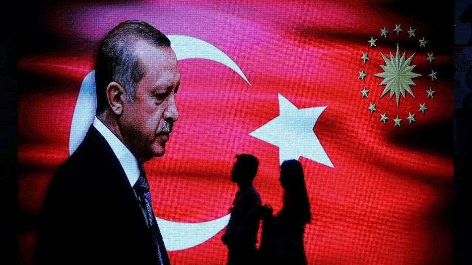 Η νεολαία της Τουρκίας γυρνάει την πλάτη στον ηγέτη της