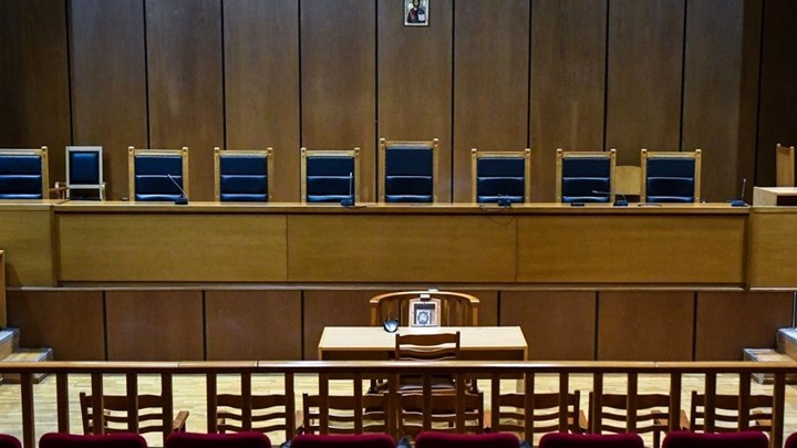 Ένωση Δικαστών και Εισαγγελέων: Διακοπή των συνεδριάσεων στα δικαστήρια την Παρασκευή- Ποιες ώρες
