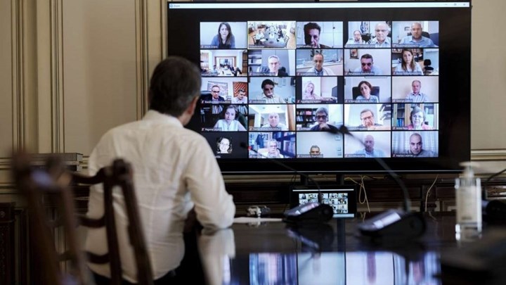 Κορονοϊός: Πρόβλεψη-σοκ φέρνει το δεύτερο lockdown – Τι μετέφεραν οι λοιμωξιολόγοι στον Πρωθυπουργό