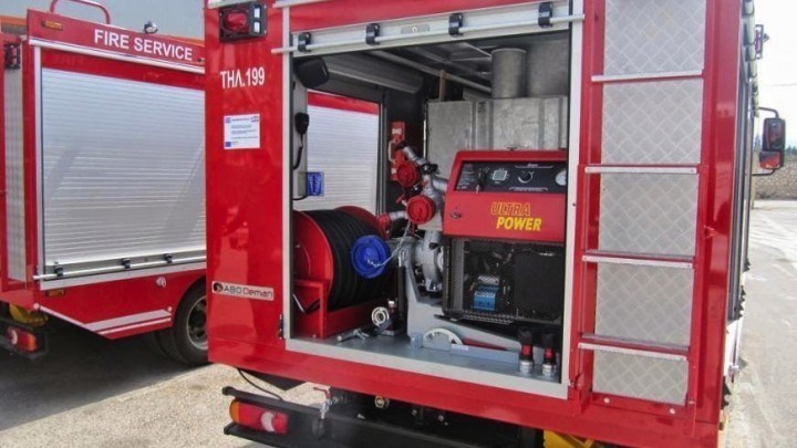 Φωτιά ΤΩΡΑ στα Μέγαρα