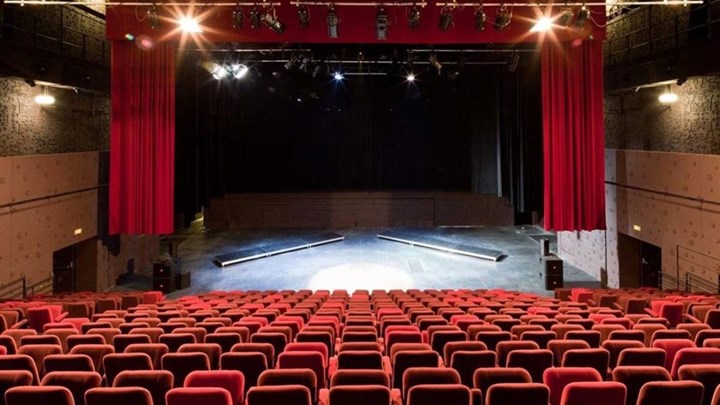 Τροπολογία για στήριξη του Πολιτισμού: Τι προβλέπει για θέατρα, σινεμά και μουσικές σκηνές