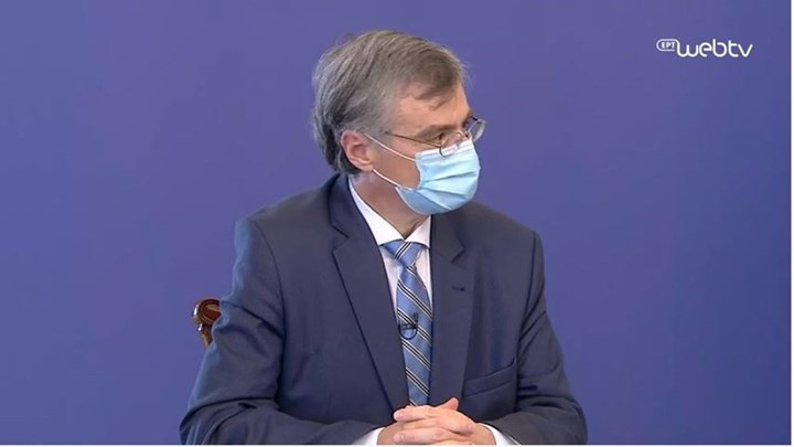 Τσιόδρας: Είμαστε έκπληκτοι από την ταχύτητα μετάδοσης του ιού – Ερευνούμε αν έχει μεταλλαχτεί