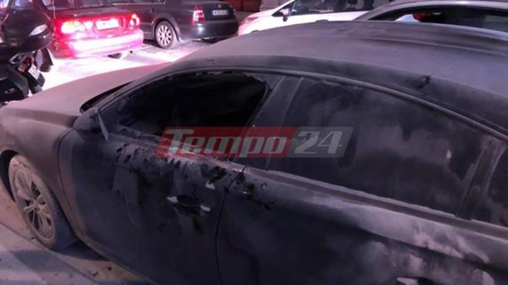 Πάτρα: Επίθεση με μολότοφ στο αυτοκίνητο του βουλευτή της ΝΔ, Ιάσωνα Φωτήλα – ΦΩΤΟ