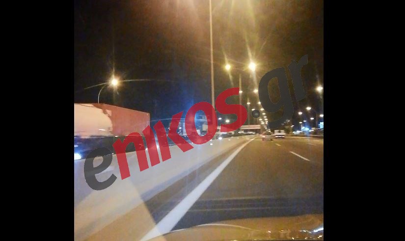 Lockdown: Κίνηση στους δρόμους – Μεγάλο μποτιλιάρισμα στην Αθηνών-Λαμίας – ΒΙΝΤΕΟ αναγνώστη