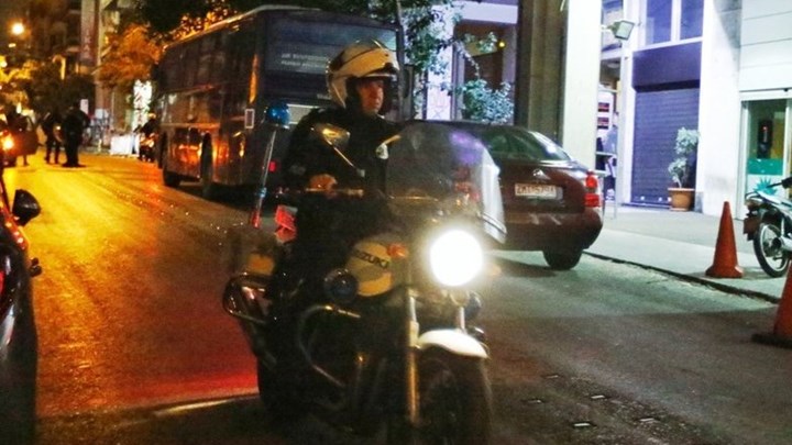 Πάτρα: Προσπάθησαν να κάνουν πορεία ενάντια στην καραντίνα – Εννέα προσαγωγές