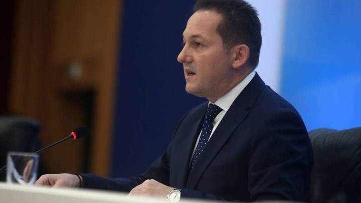 Πέτσας: Τήρηση των μέτρων για να λειτουργήσουμε πριν από τα Χριστούγεννα -ΒΙΝΤΕΟ