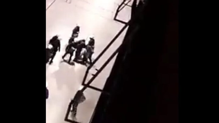 Lockdown: Καταγγελίες για αστυνομική βία στην Πάτρα – Δείτε το ΒΙΝΤΕΟ