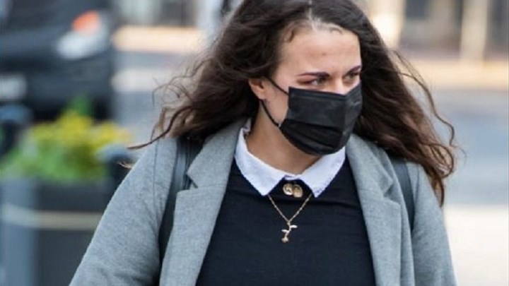 Καθηγήτρια κακοποιούσε σεξουαλικά 15χρονο μαθητή της