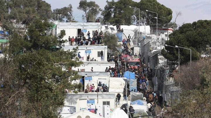 “Έρχονται” προσλήψεις 370 συμβασιούχων στο υπουργείο Μετανάστευσης και Ασύλου – Όλες οι πληροφορίες