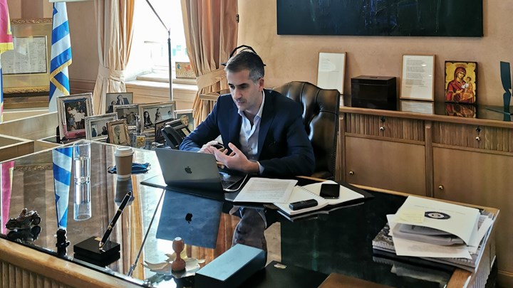 Δήμος Αθηναίων: Στηρίζει επιχειρήσεις και εργαζόμενους της πόλης με δράσεις ύψους 40 εκατ. ευρώ